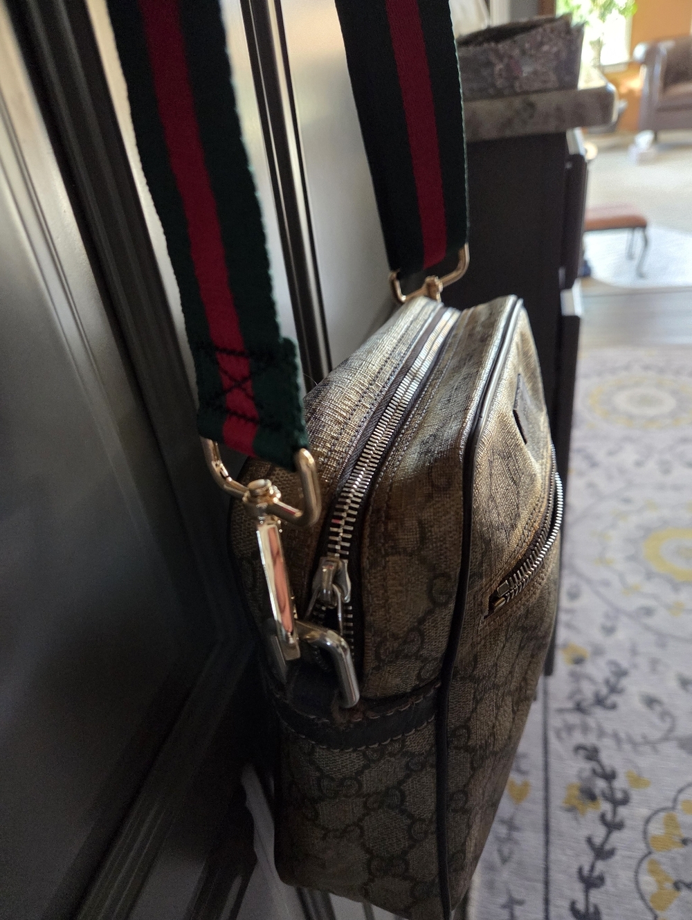 Gucci Vintage Crossbody Bag - Brown Italy Made - Picture 3 of 13